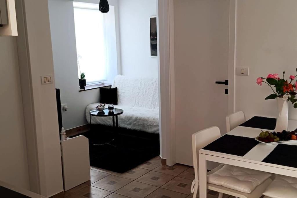 Lovely Apartment Morje - Koper Old Town Buitenkant foto
